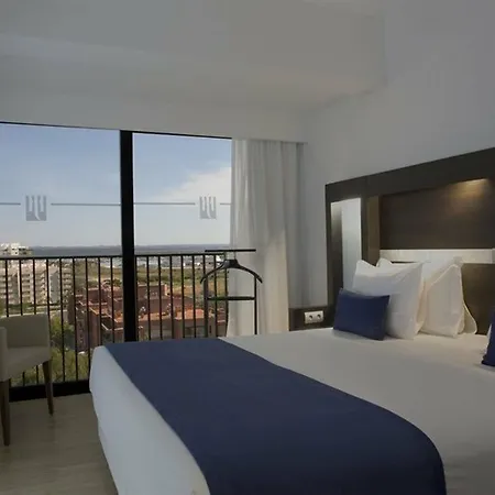 Jupiter Algarve - & 4* Portimão