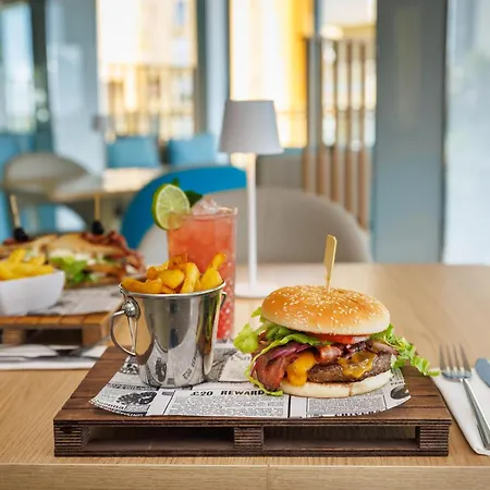 Jupiter Algarve - & 4* Portimão